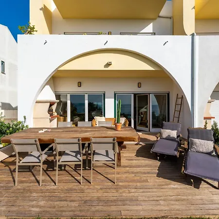 Nativo Sea Garden Daire