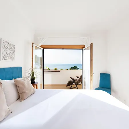 Nativo Sea Garden Daire